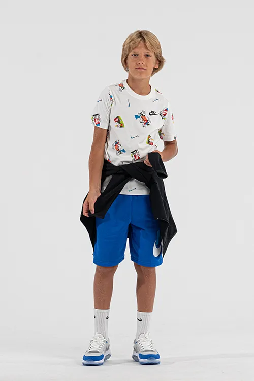 <center><b>Nike za tinejdžere</center></b>