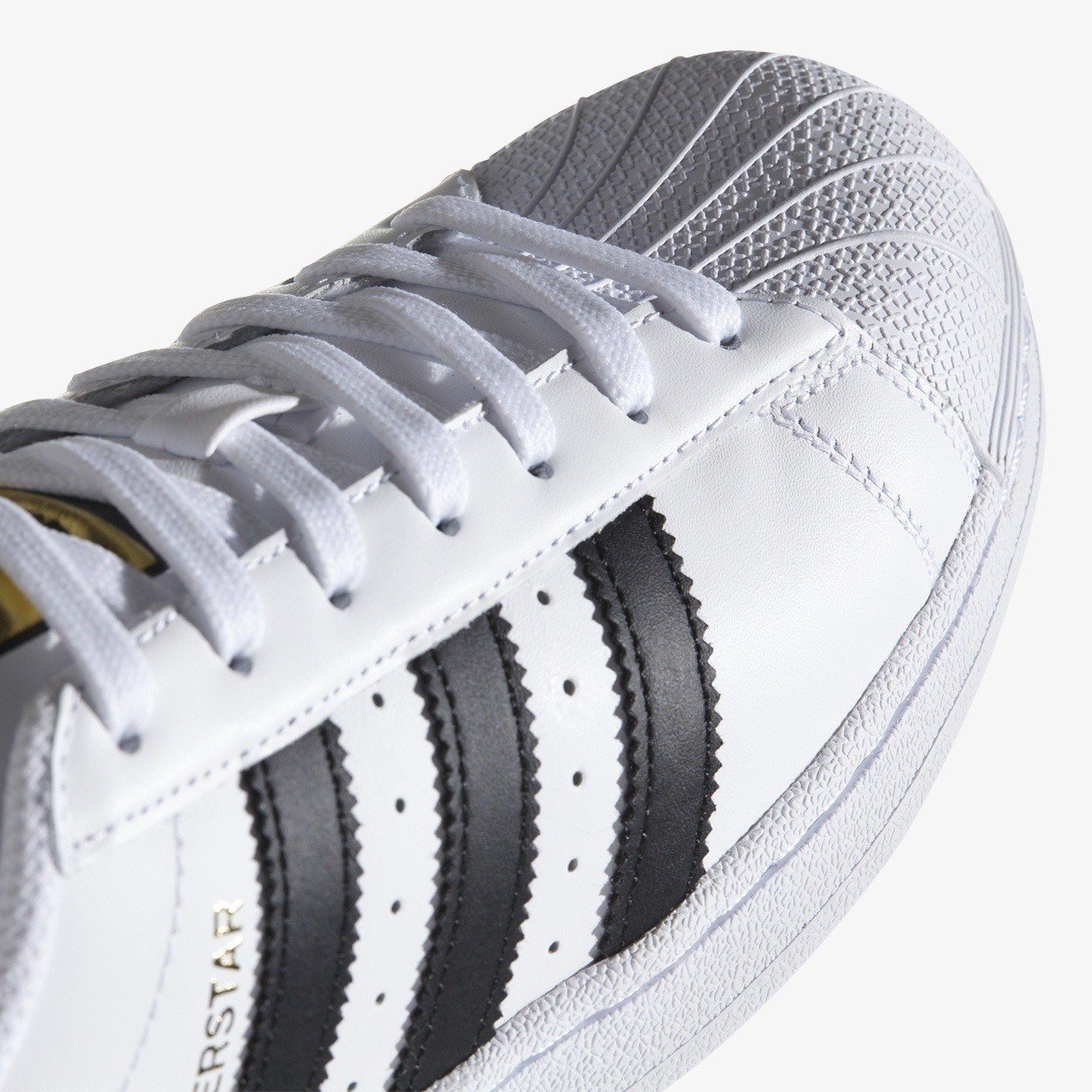 Buzz patike outlet adidas superstar