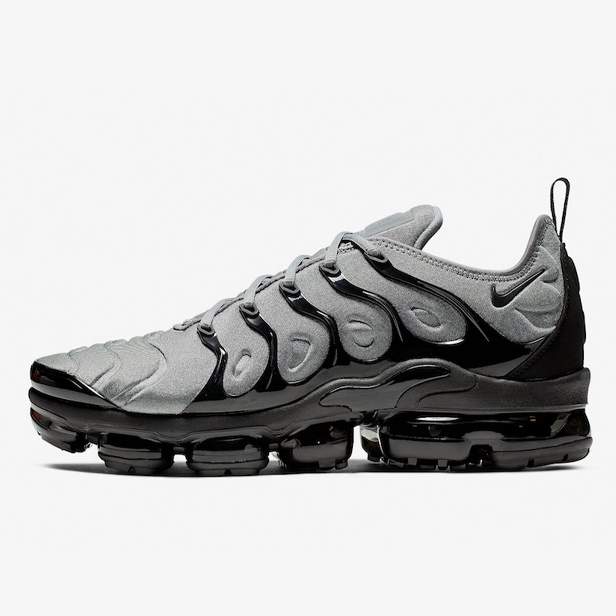 Nike Patike AIR VAPORMAX PLUS 