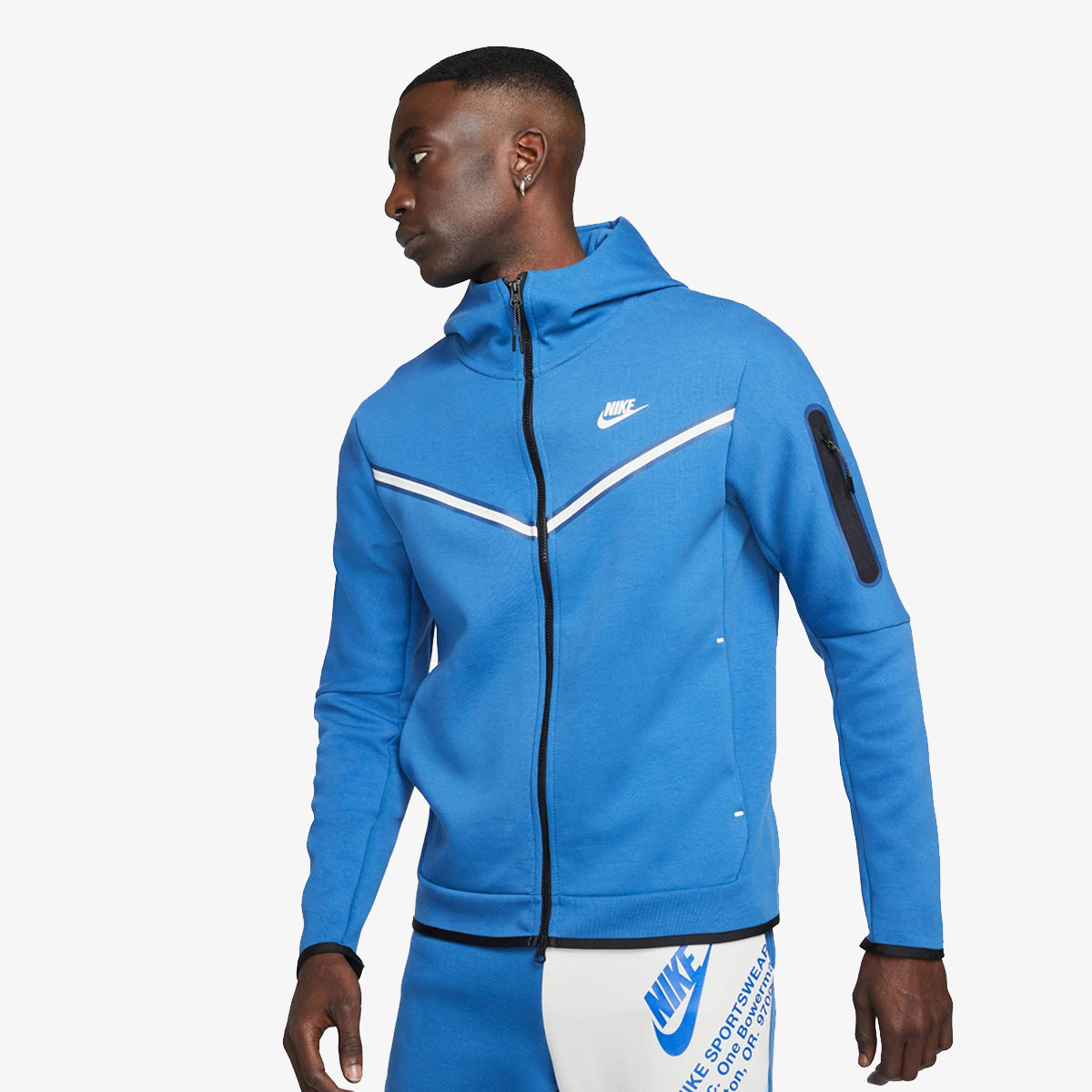 Nike tech fleece buzz sales