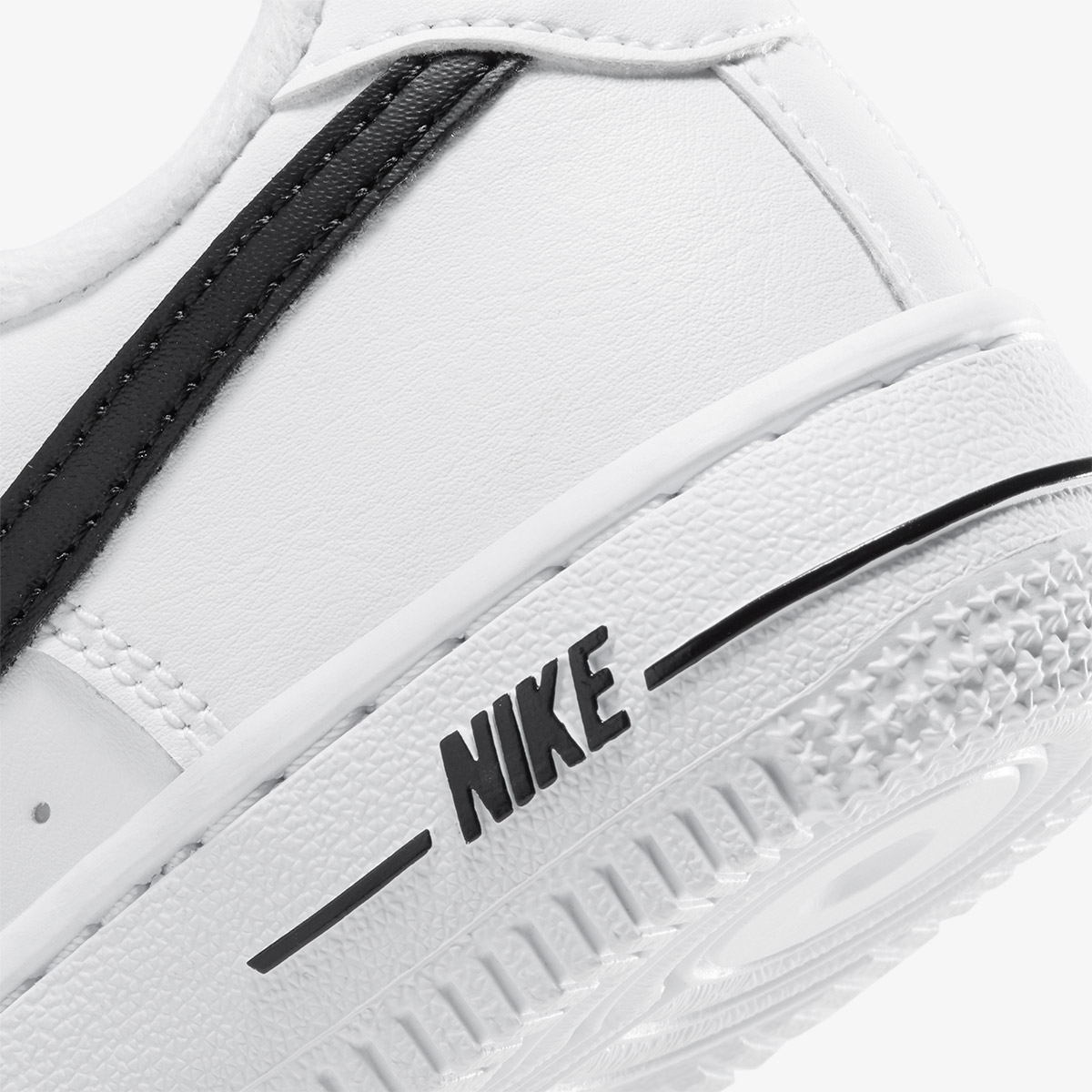 NIKE Patike Force 1 