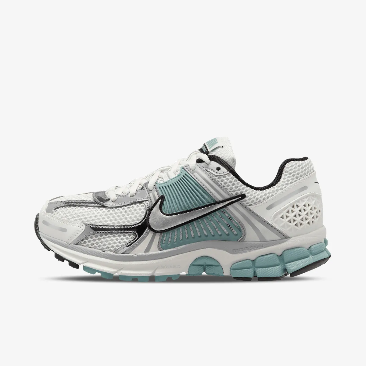 Nike Patike Vomero 5