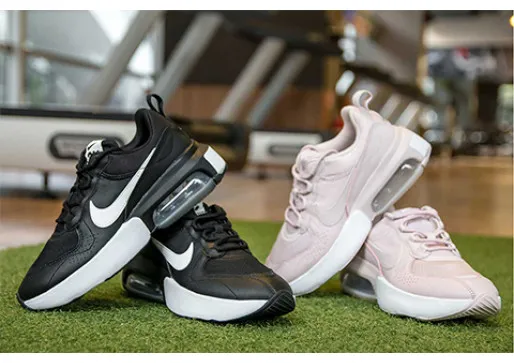 TODAY'S DILEMMA: PINK OR BLACK?