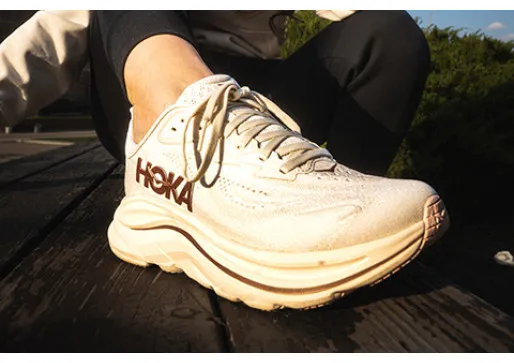 Flying Through the City with Hoka Clifton 10