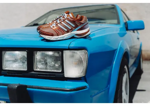 ADIDAS ADISTAR: BUILT FOR THE FAST PACE OF THE CITY