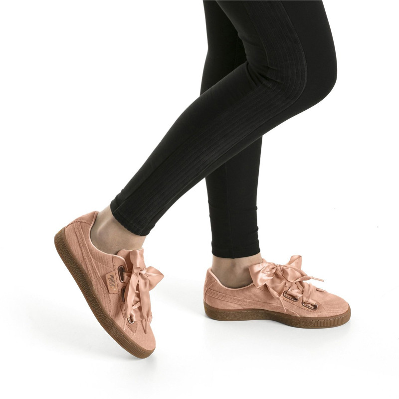 Puma basket clearance heart corduroy wn's