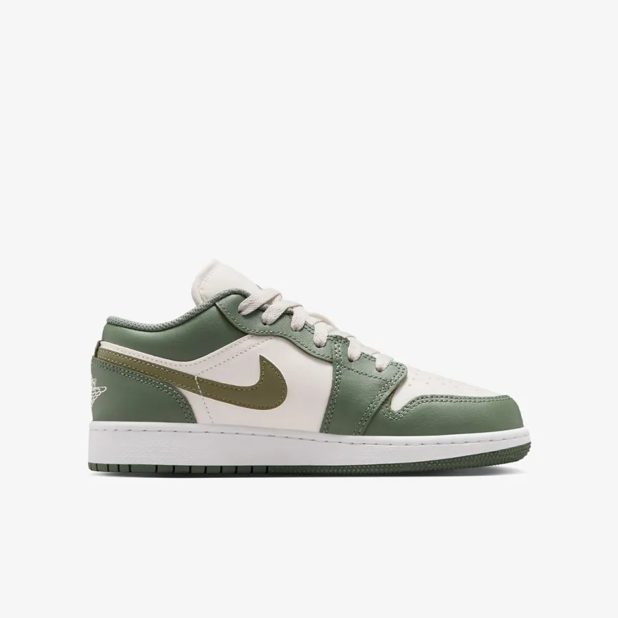 Nike Patike Air Jordan 1 Low 