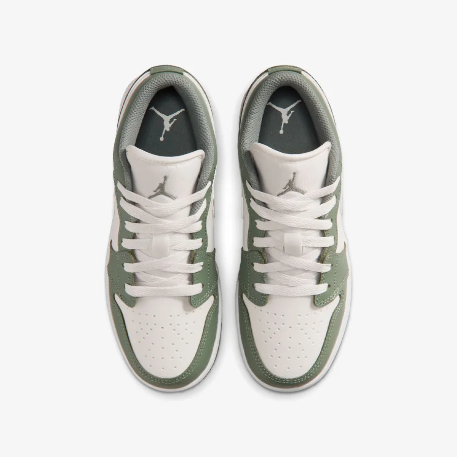 Nike Patike Air Jordan 1 Low 