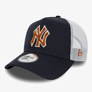 New Era Kačket BOUCLE TRUCKER NEYYAN  NVYEBRSTN 