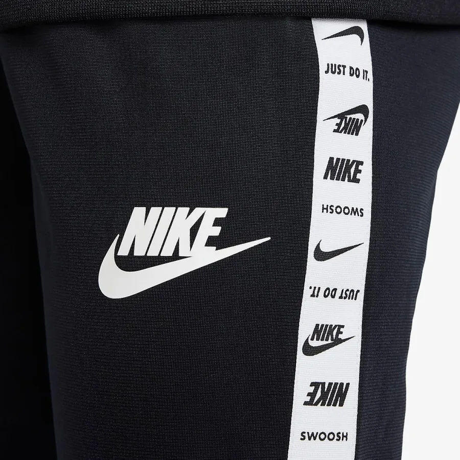 Nike Trenerka Futura 