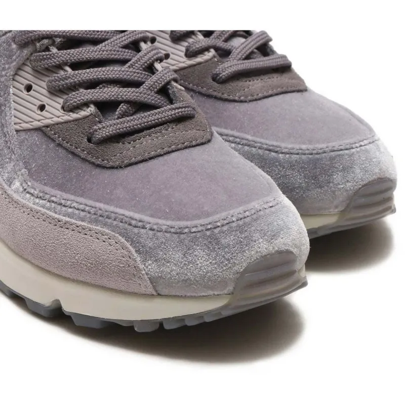 Nike Patike WMNS AIR MAX 90 LX 