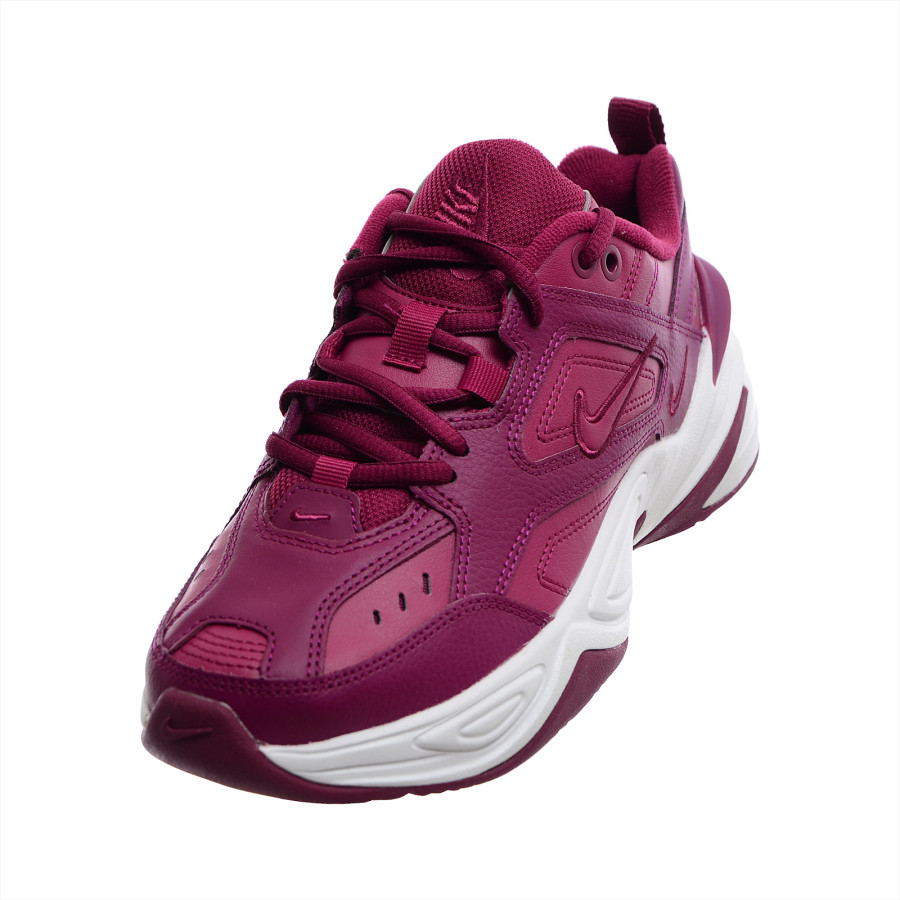 nike tekno buzz
