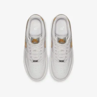 Nike Patike WMNS AIR FORCE 1 '07 MTLC 