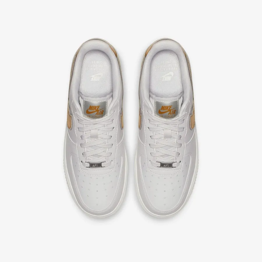 Nike Patike WMNS AIR FORCE 1 '07 MTLC 