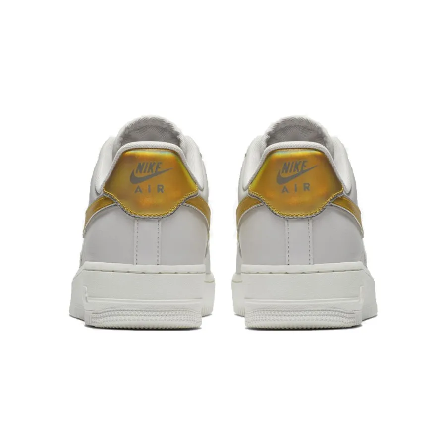 Nike Patike WMNS AIR FORCE 1 '07 MTLC 