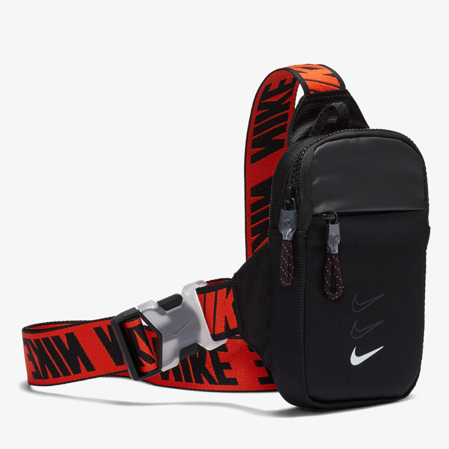 Nk sprtswr essentials s hip 2025 pack