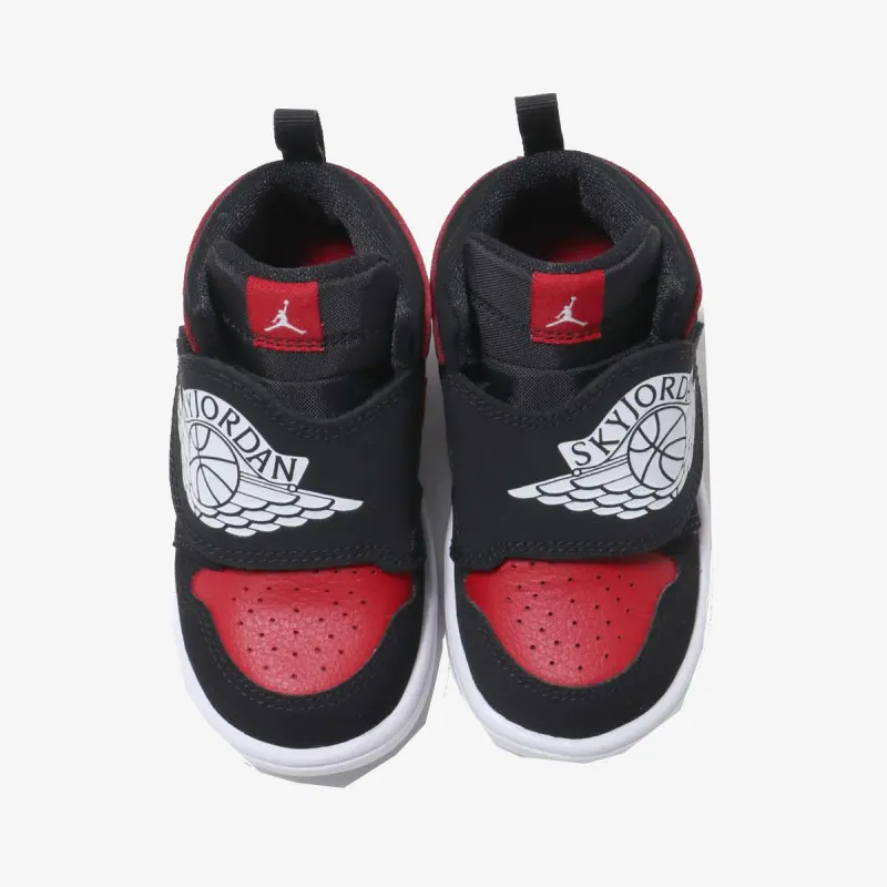 Nike Patike Sky Jordan 1 