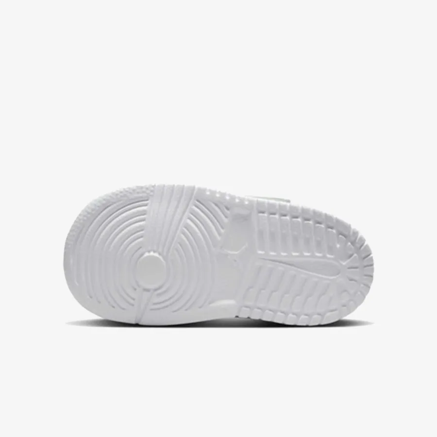 Nike Patike Sky Jordan 1 