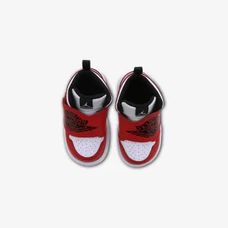 Nike Patike SKY JORDAN 1 BT 