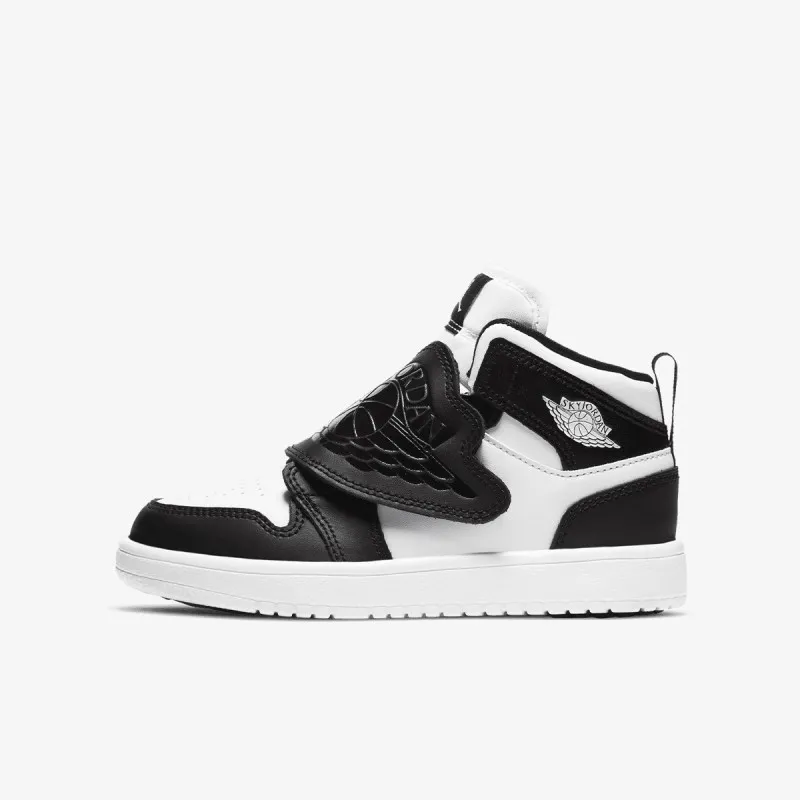 Nike Patike SKY JORDAN 1 BP 