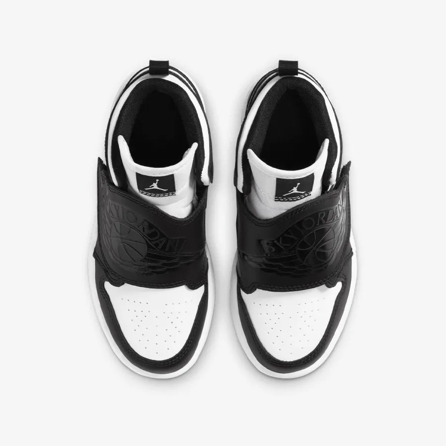Nike Patike SKY JORDAN 1 BP 
