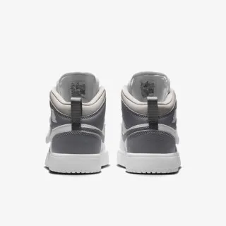 Nike Patike Sky Jordan 1 