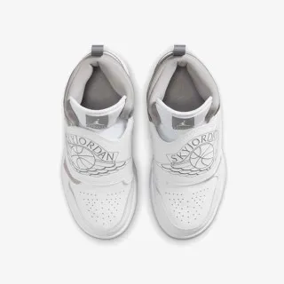 Nike Patike Sky Jordan 1 