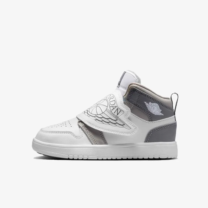 Nike Patike Sky Jordan 1 