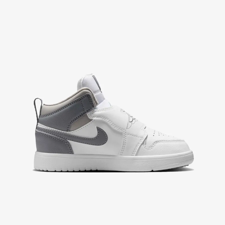 Nike Patike Sky Jordan 1 