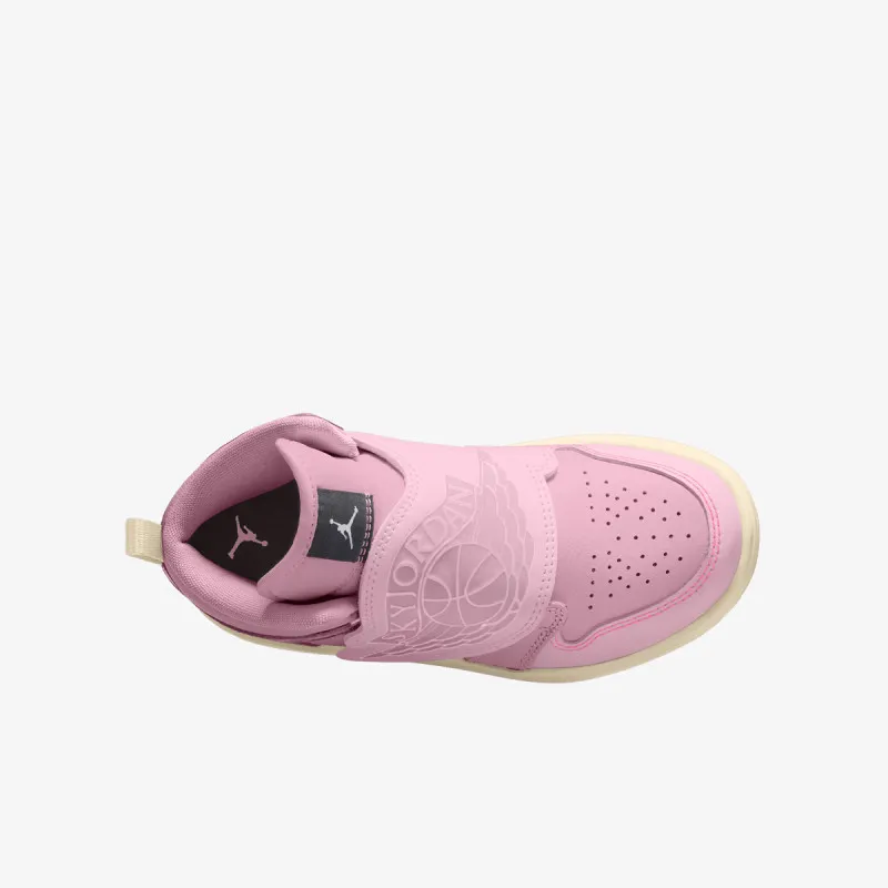 Nike Patike Sky Jordan 1 