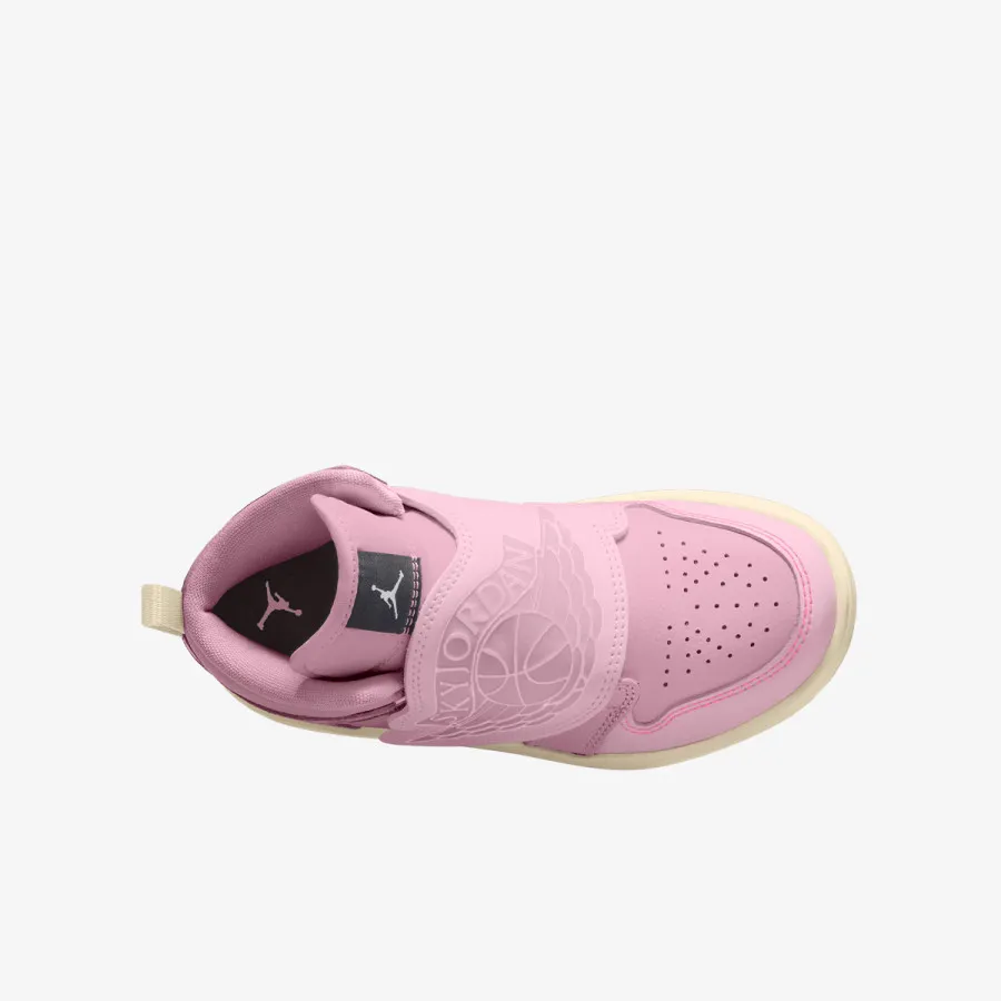 Nike Patike Sky Jordan 1 