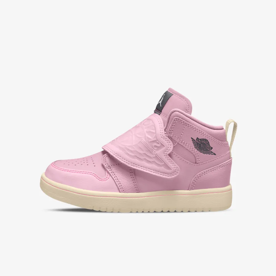 Nike Patike Sky Jordan 1 