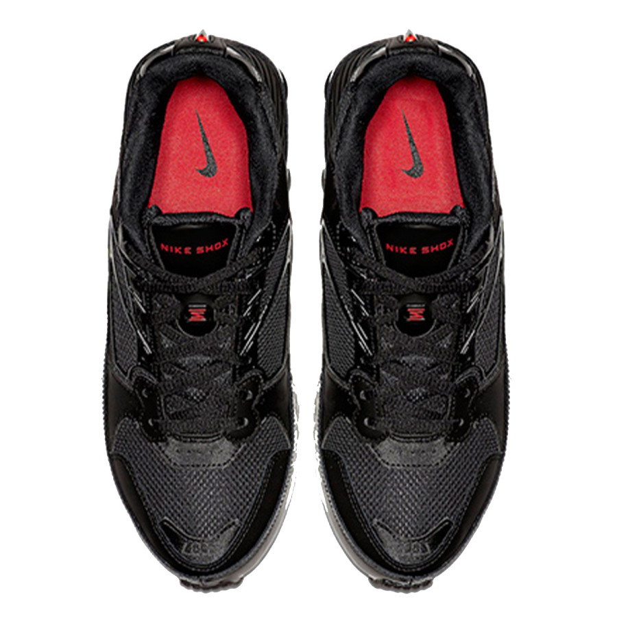 nike shox buzz