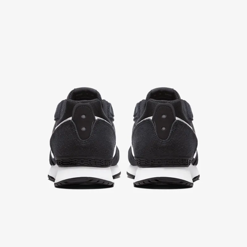 Nike Patike Venture Runner 