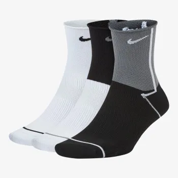 NIKE Čarape W NK EVRY PLUS LTWT ANKLE -3PR 