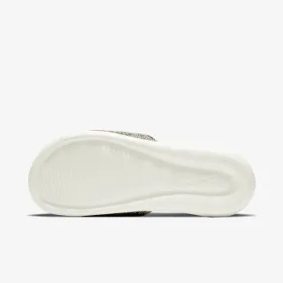 Nike Papuče WMNS VICTORI ONE SLIDE PRINT 
