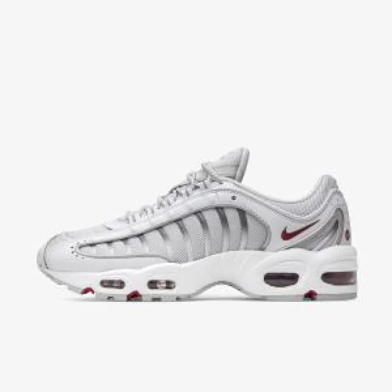 Nike Patike WMNS AIR MAX TAILWIND IV 