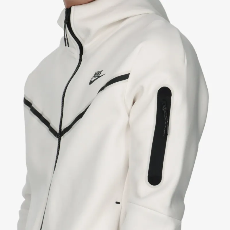 Nike Dukserica Sportswear Tech 