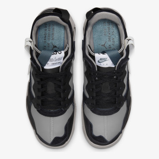NIKE Patike MA2 