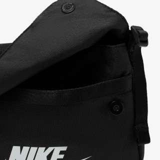 Nike Torbica Sportswear 