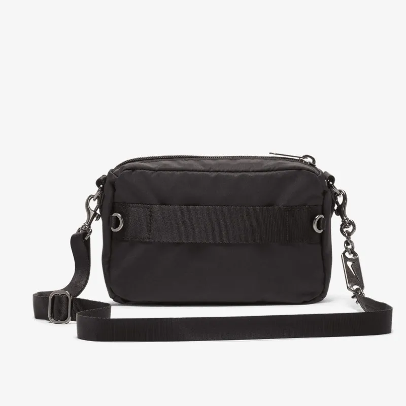 Nike Torbica Sportswear Futura Luxe 