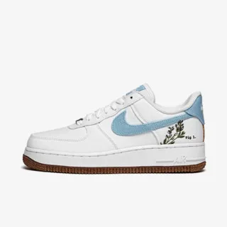 Nike Patike WMNS AIR FORCE 1 '07 M2Z2 