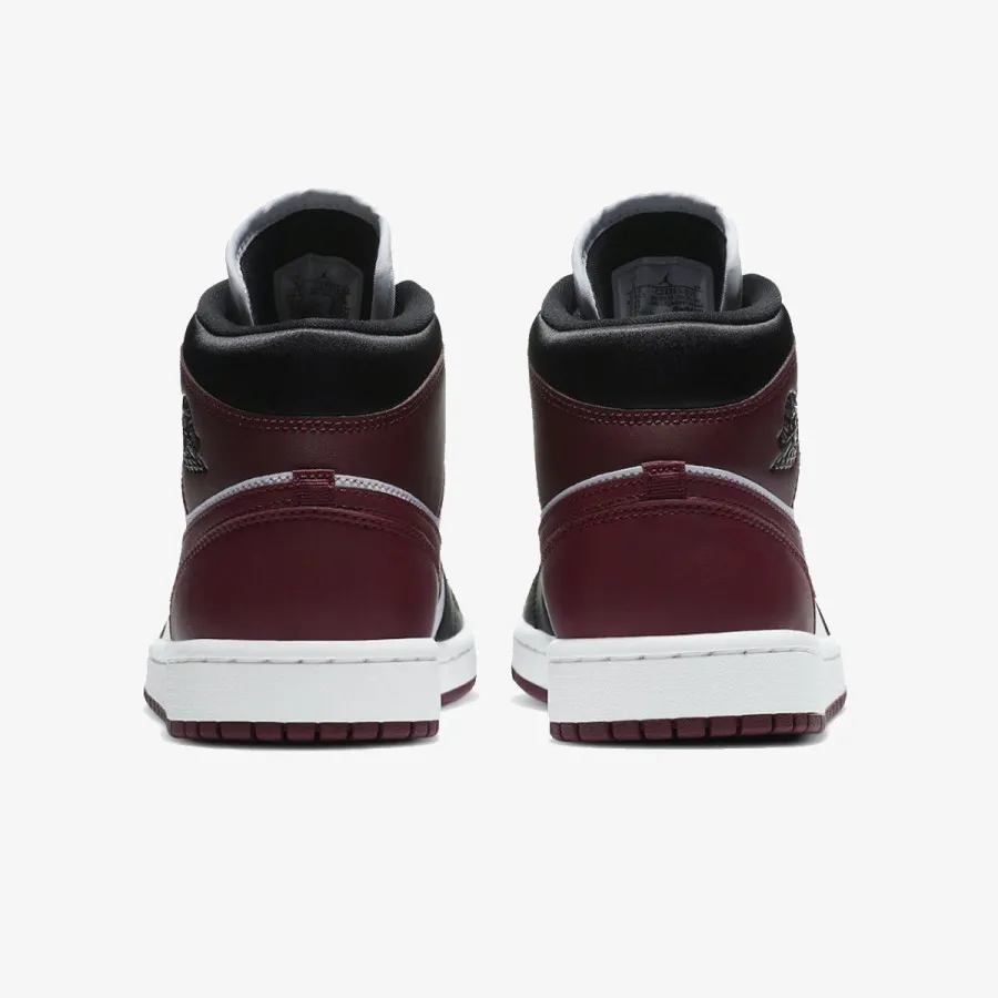 Nike Patike WMNS AIR JORDAN 1 MID SE 