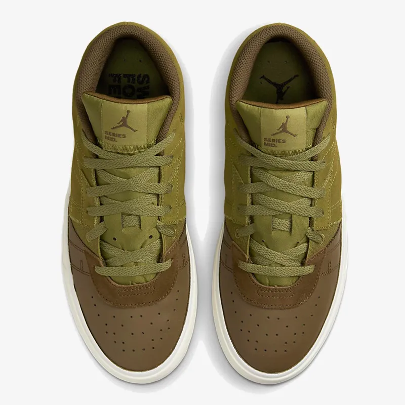 Nike Patike Jordan Series Mid 