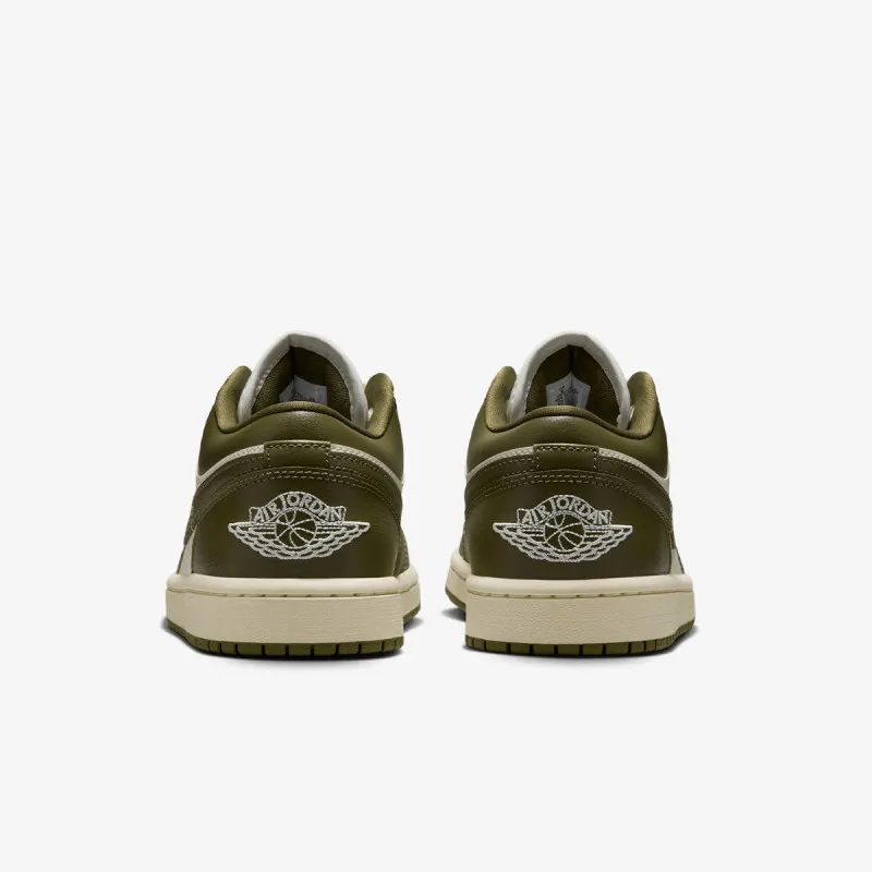 Nike Patike WMNS AIR JORDAN 1 LOW 