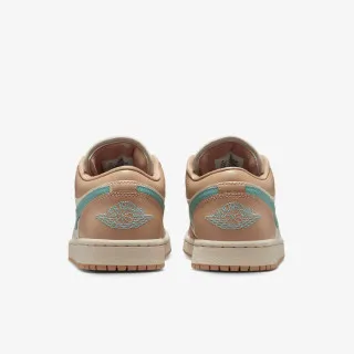 Nike Patike WMNS AIR JORDAN 1 LOW 