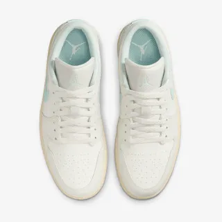 Nike Patike WMNS AIR JORDAN 1 LOW 