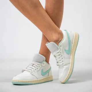 Nike Patike Air Jordan 1 Low 