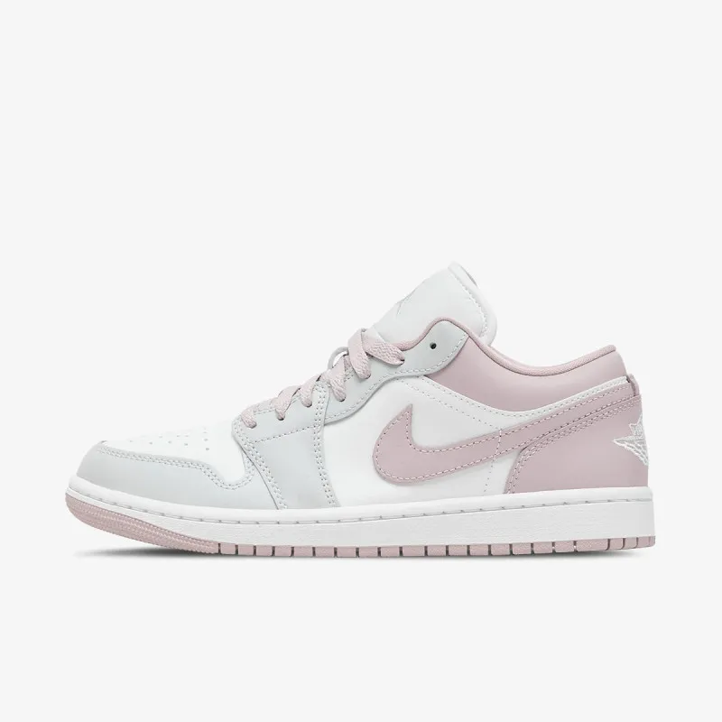 Nike Patike WMNS AIR JORDAN 1 LOW 