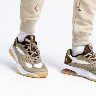 Nike Patike Jordan Air 200E 